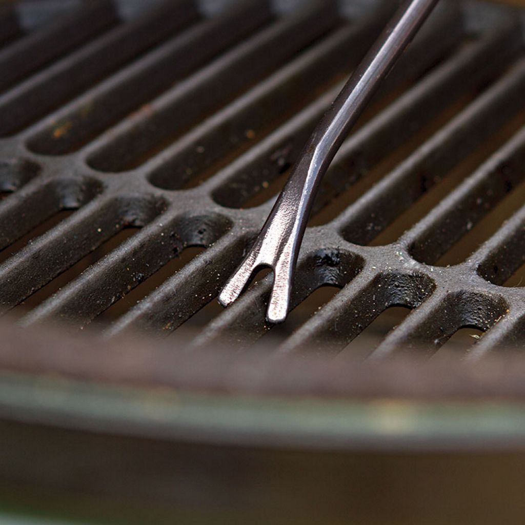 Big Green Egg Cooking Grill Cleaner