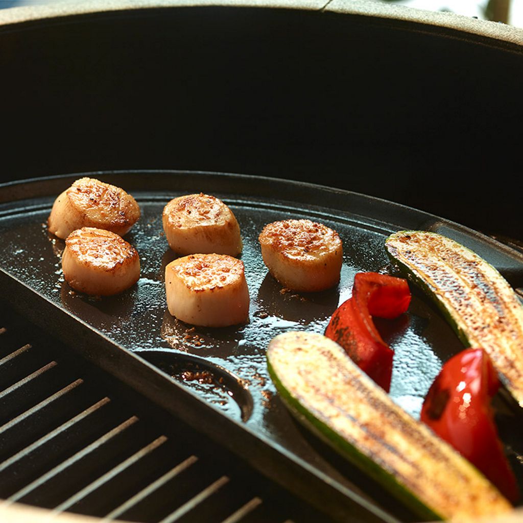 Big Green Egg - Half Cast Iron Plancha - XLarge 2XLarge